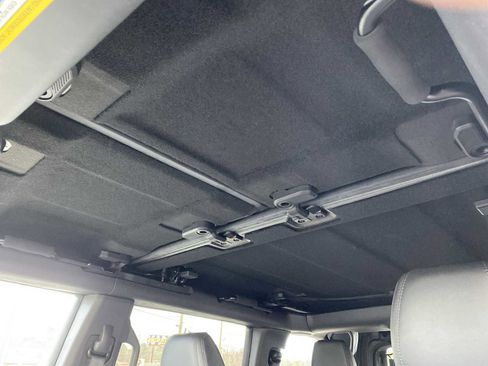 Used 2024 Ford Bronco Wildtrak image 24