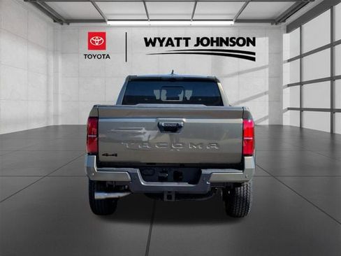 New 2026 Toyota Tacoma TRD Off-Road AWD/4WD image 4