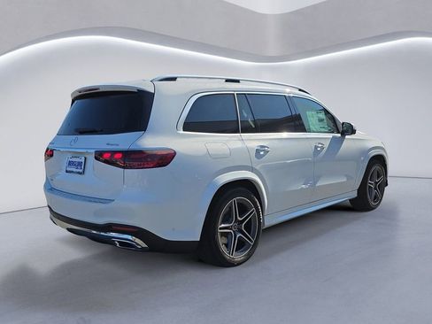 New 2026 Mercedes-Benz GLS 450 4MATIC image 4