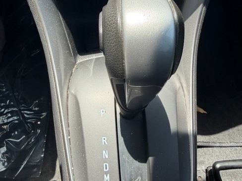 Used 2019 Chevrolet Trax LT w/ LT Convenience Package FWD image 21
