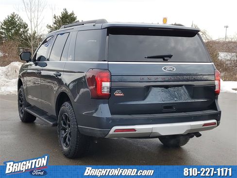 Used 2023 Ford Expedition Timberline image 3