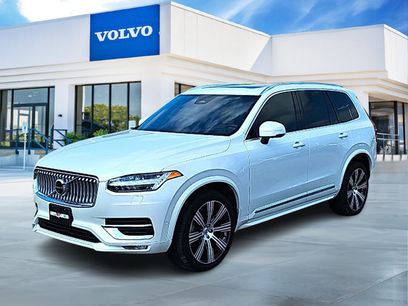 Used 2023 Volvo XC90 B6 Ultimate w/ Lounge Package