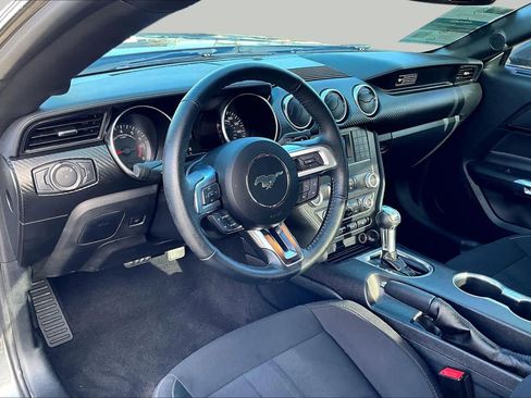 Used 2020 Ford Mustang Coupe RWD image 16
