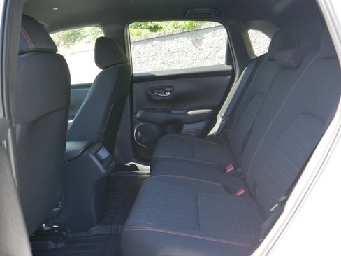 Used 2025 Honda HR-V Sport image 14