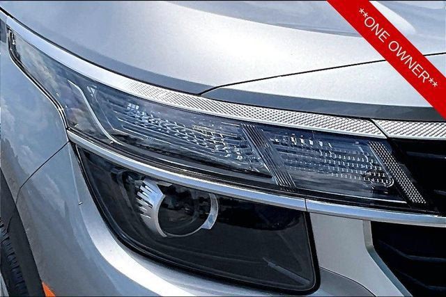 Used 2024 Kia Seltos LX AWD/4WD image 28