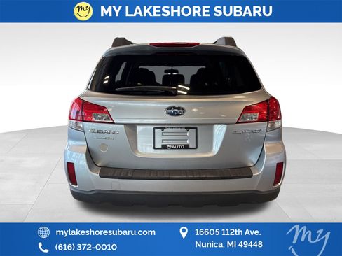 Used 2012 Subaru Outback 2.5i Premium image 6