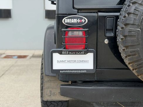 Used 2006 Jeep Wrangler Rubicon AWD/4WD image 28