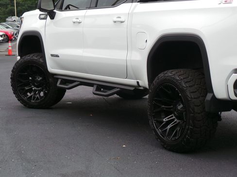 Used 2024 GMC Sierra 1500 Elevation w/ Elevation Premium Package AWD/4WD image 25