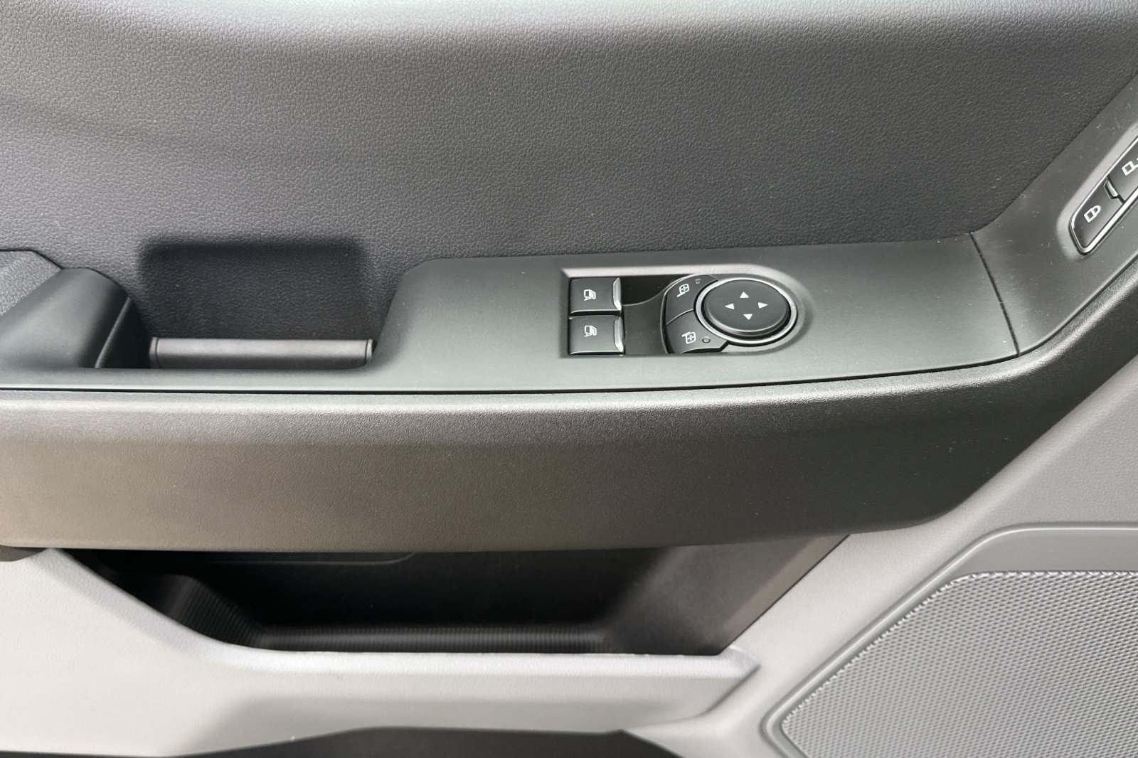 New 2026 Ford F550 2WD Regular Cab Super Duty image 11