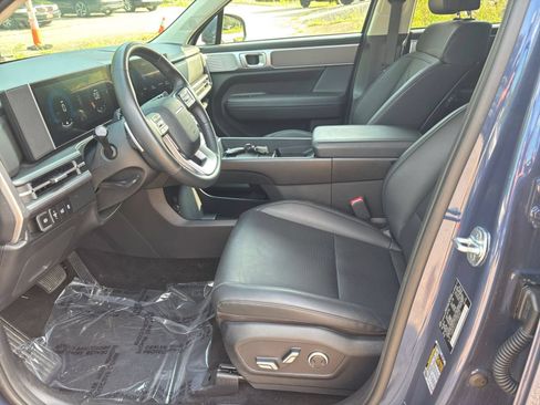 Used 2026 Hyundai Santa Fe SEL AWD/4WD image 28