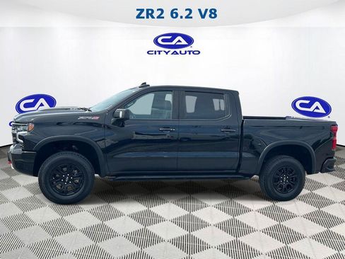 Used 2022 Chevrolet Silverado 1500 ZR2 w/ Technology Package AWD/4WD image 7