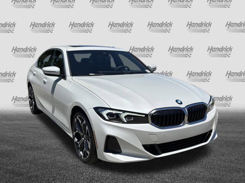 Certified 2025 BMW 330i Sedan RWD image 2
