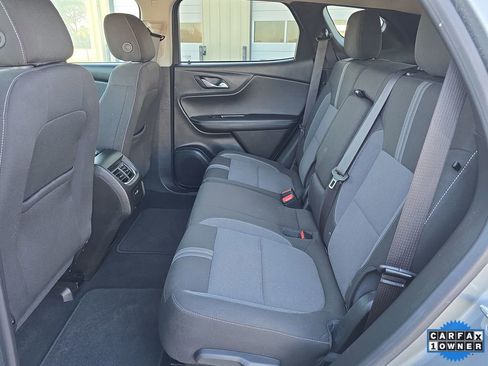 Used 2025 Chevrolet Blazer LT image 13