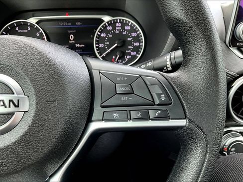 Used 2023 Nissan Sentra SV FWD image 15