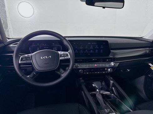 New 2025 Kia Telluride S image 25