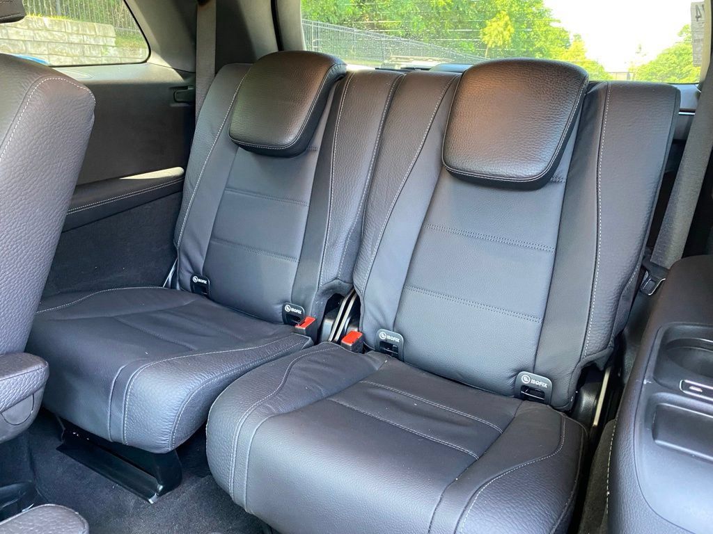 Used 2025 Mercedes-Benz GLS 450 4MATIC image 25
