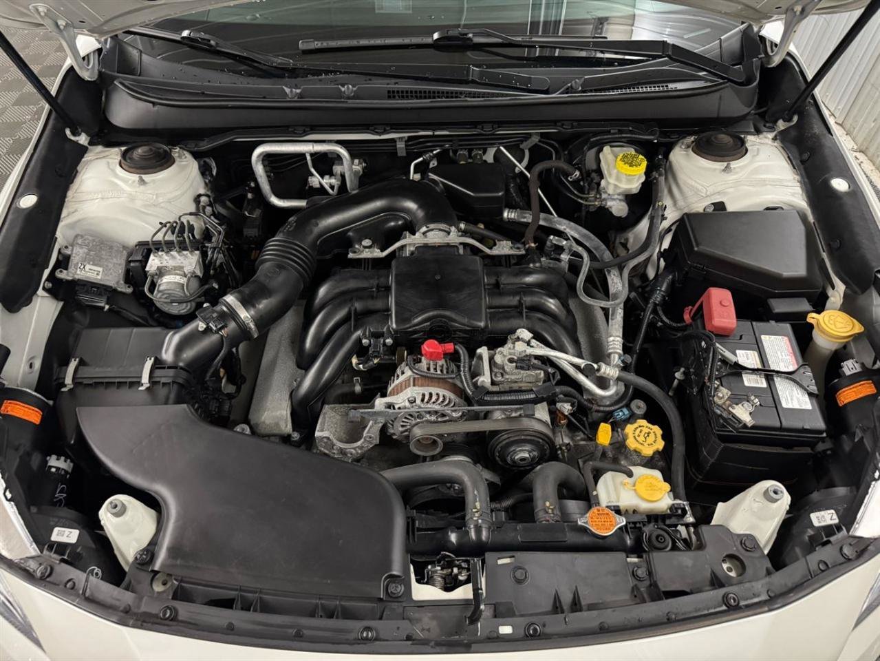 Used 2017 Subaru Outback 3.6R Limited AWD/4WD image 25