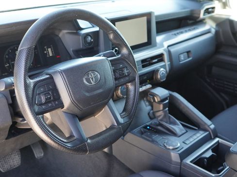 Used 2024 Toyota Tacoma SR5 image 8