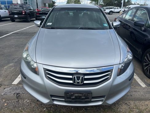 Used 2011 Honda Accord SE image 1