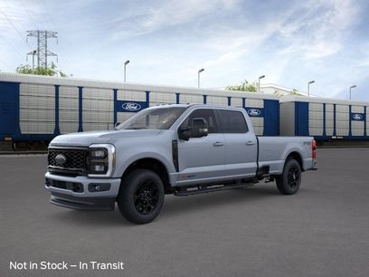 New 2026 Ford F350 Lariat w/ Black Appearance Package