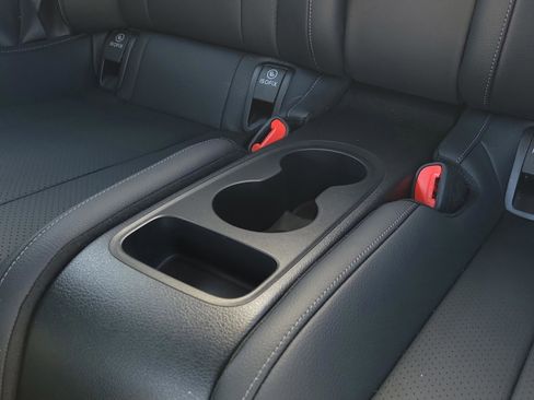 New 2026 Mercedes-Benz CLE 300 4MATIC Coupe image 7