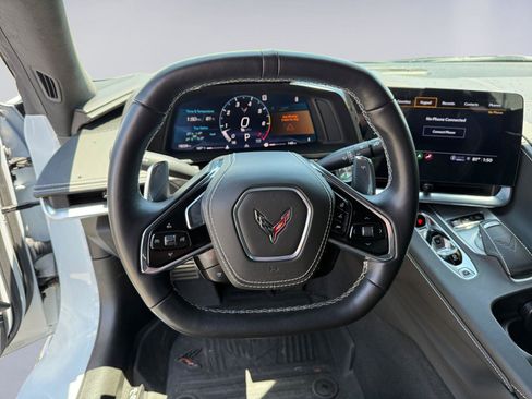Used 2021 Chevrolet Corvette Stingray Premium Cpe w/ Z51 Performance Package RWD image 16