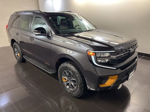 New 2025 Ford Expedition Tremor image 1