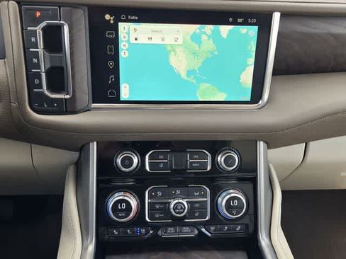 Used 2023 GMC Yukon Denali w/ Denali Reserve Package RWD image 15