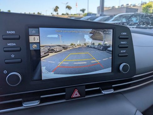New 2026 Hyundai Elantra SE FWD image 22