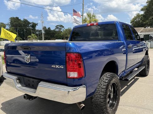 Used 2015 RAM 2500 Tradesman w/ Chrome Appearance Group AWD/4WD image 8