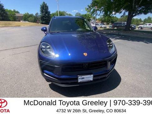 Used 2023 Porsche Macan AWD/4WD image 4