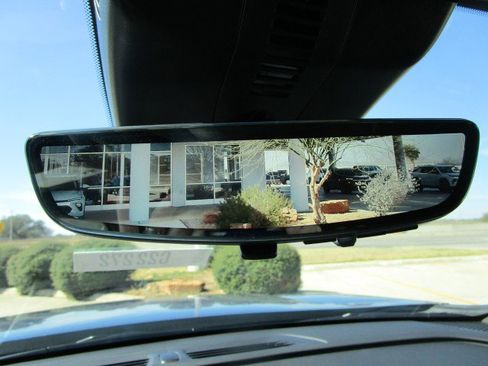 New 2026 Chevrolet Traverse LT w/ Driver Confidence Package FWD image 19