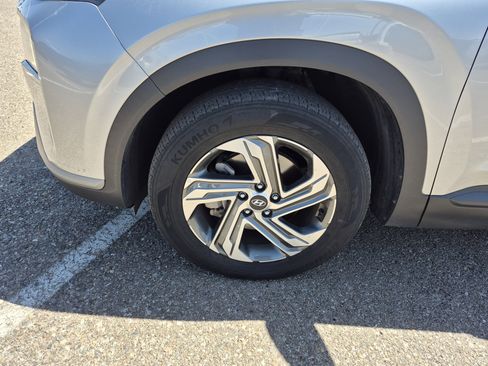 Used 2023 Hyundai Santa Fe SEL image 25