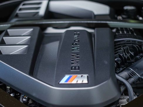 Used 2024 BMW M4 Competition w/ Executive Package image 29