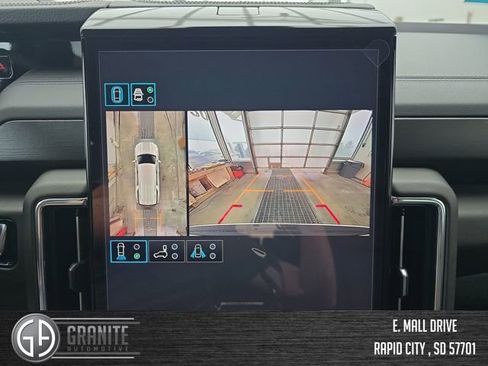 New 2026 GMC Yukon XL Denali w/ Sun & Power Step Package AWD/4WD image 20