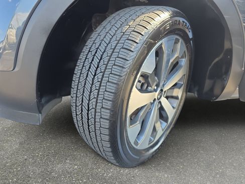 Used 2020 Kia Telluride EX w/ EX Premium Package FWD image 30
