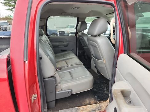 Used 2010 Chevrolet Silverado 3500 W/T image 23