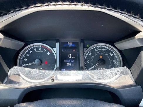 Used 2023 Toyota Tacoma SR5 RWD image 10