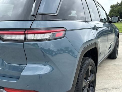 New 2026 Jeep Grand Cherokee Limited RWD image 14