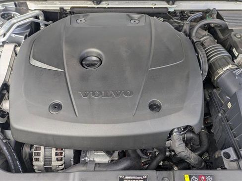 Used 2019 Volvo S60 T6 R-Design image 22