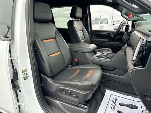 Used 2024 GMC Sierra 2500 AT4 w/ AT4 Premium Plus Package image 25