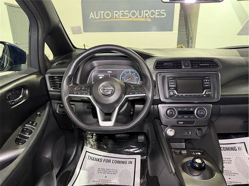 Used 2019 Nissan Leaf S w/ S Charge Package image 18