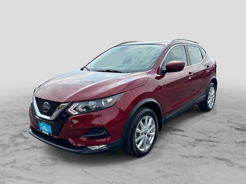 Used 2021 Nissan Rogue Sport SV AWD/4WD image 1
