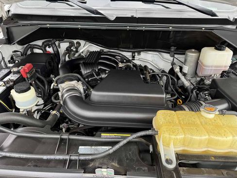 Used 2020 Nissan NV 2500 S RWD image 8