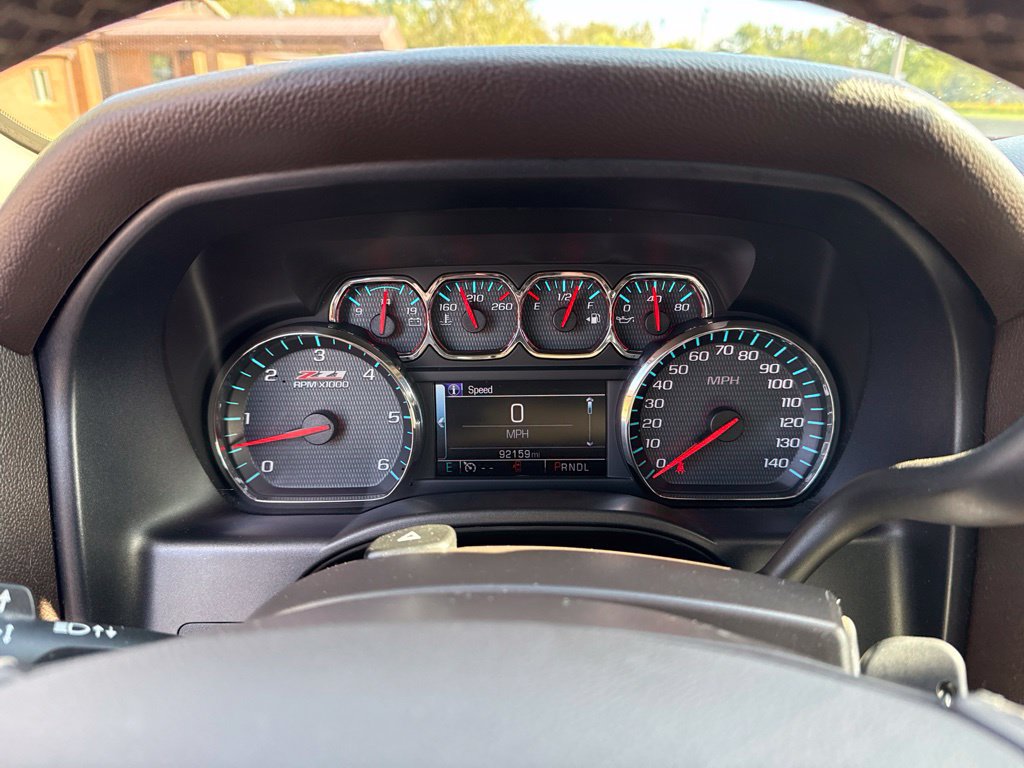 Used 2017 Chevrolet Silverado 1500 LT w/ All Star Edition AWD/4WD image 16