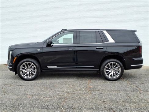 New 2026 Cadillac Escalade Luxury w/ LPO, Radiant Package image 2