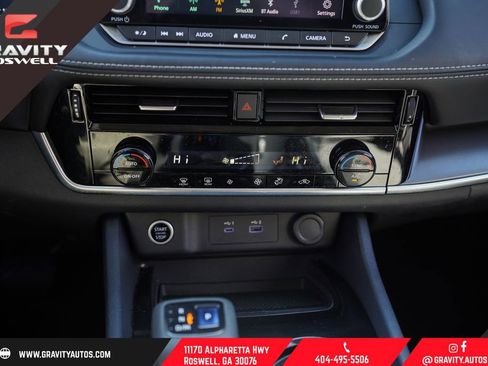 Used 2021 Nissan Rogue SV image 31