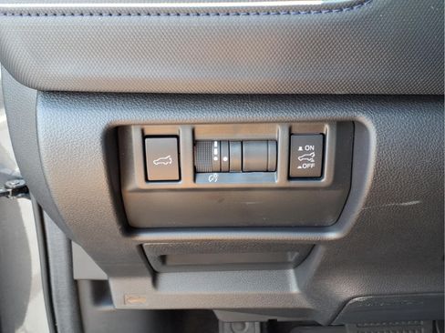 Certified 2026 Subaru Forester Premium w/ Base/Premium Package AWD/4WD image 20