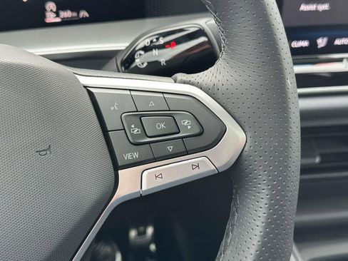 New 2026 Volkswagen Tiguan SE R-Line image 20