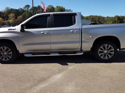 Used 2022 Chevrolet Silverado 1500 RST image 16